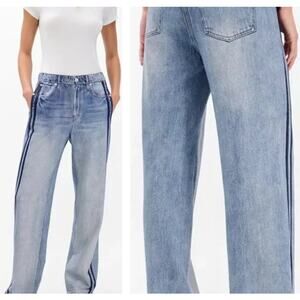 Mila Rosebella Side Striped  Sweatpants Jeans Light Wash Women's Size M NWT